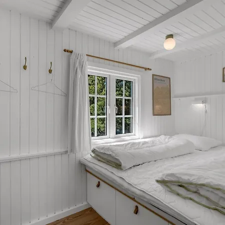 Neija - 800m From The Sea By Interhome *