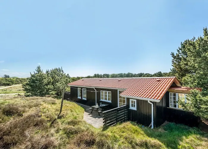 Neija - 800m From The Sea By Interhome