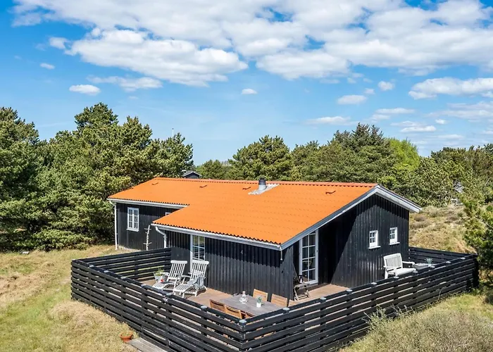 Holiday home Neija - 800m From The Sea By Interhome Fano